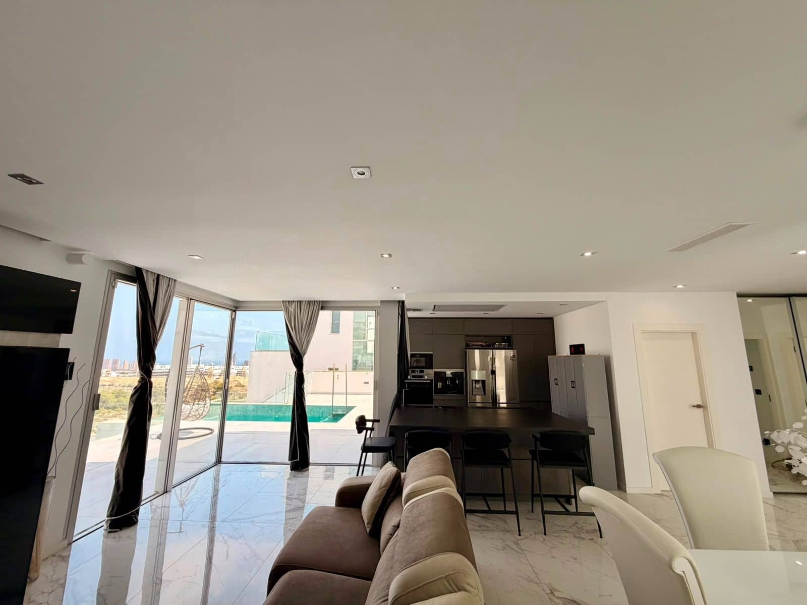 Chalet de 5 habitaciones en Finestrat en venta con piscina garaje - 1.500.000 € (Ref: 10031548)