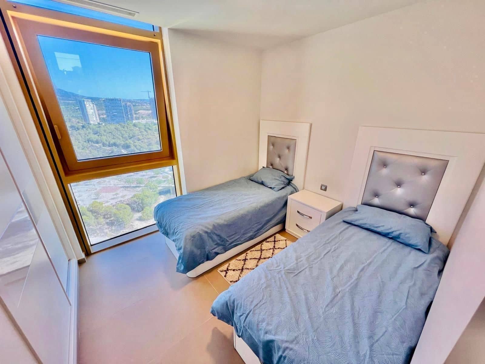 2 sovrum Lägenhet till salu i Benidorm med pool garage - 515 000 € (Ref: 10046935)