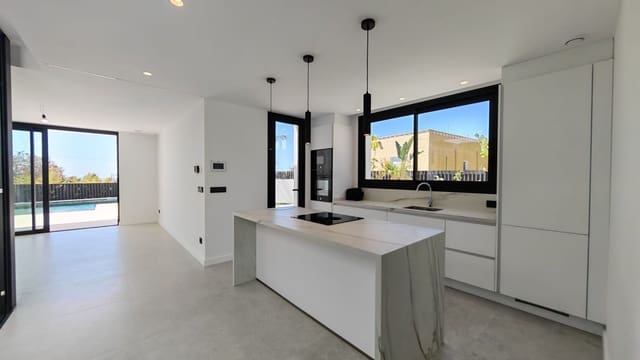 4 Zimmer Villa zu verkaufen in Escandinavia - Cautivador, Alfaz del Pi / L'Alfàs del Pi mit Pool Garage - 785.000 € (Ref: 10070393)