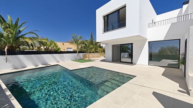 4 Zimmer Villa zu verkaufen in Escandinavia - Cautivador, Alfaz del Pi / L'Alfàs del Pi mit Pool Garage - 785.000 € (Ref: 10070393)
