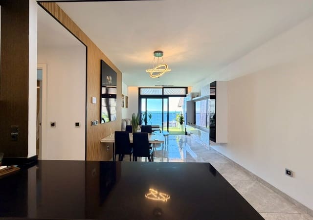 2 sypialnia Apartament na sprzedaż w Playa Poniente, Benidorm z basenem garażem - 749 000 € (Ref: 10077680)