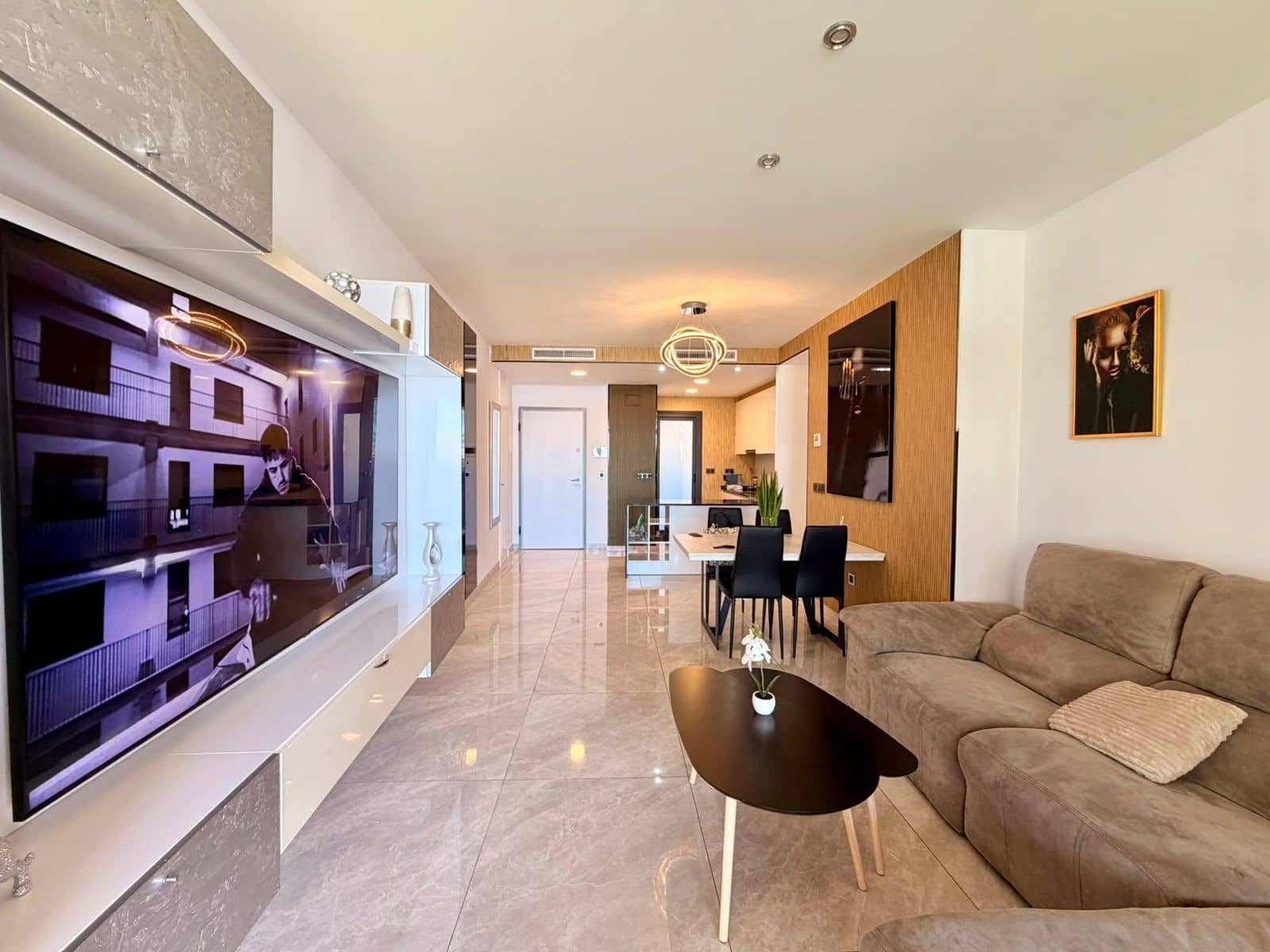 2 sypialnia Apartament na sprzedaż w Benidorm z basenem garażem - 749 000 € (Ref: 10077680)