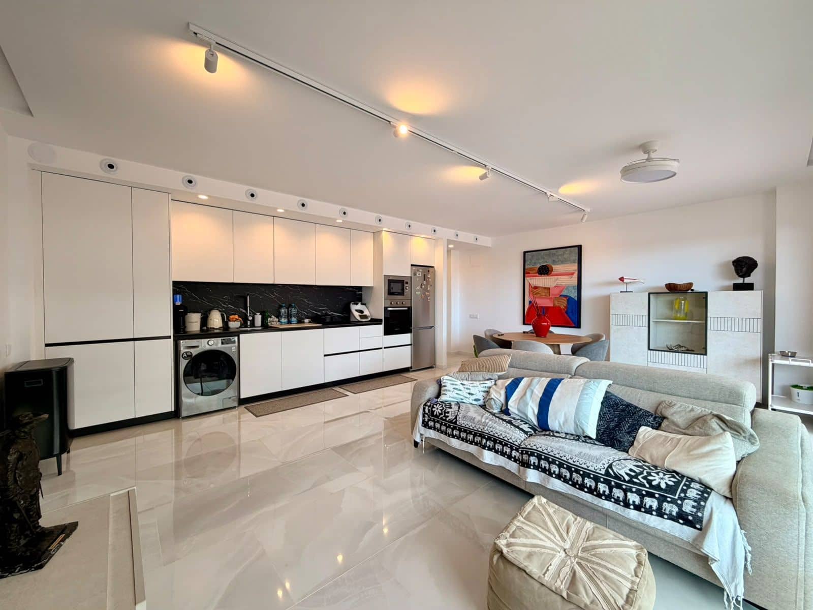 2 bedroom Apartment for sale in Finestrat with pool garage - € 370,000 (Ref: 10077681)