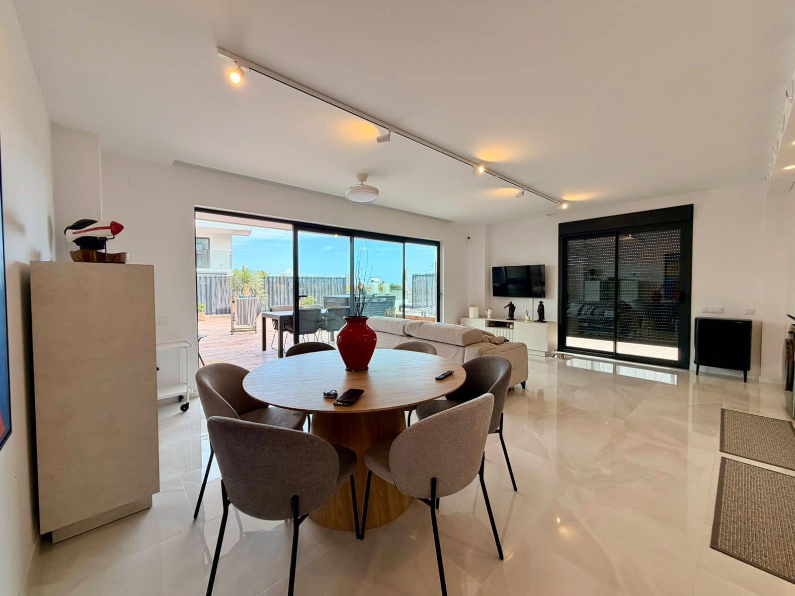 2 bedroom Apartment for sale in Finestrat with pool garage - € 370,000 (Ref: 10077681)