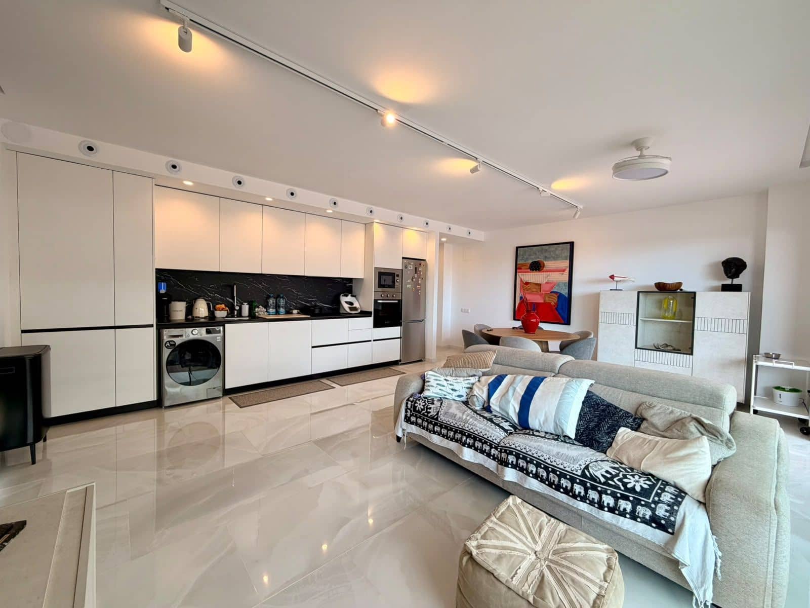 2 bedroom Apartment for sale in Finestrat with pool garage - € 370,000 (Ref: 10077681)