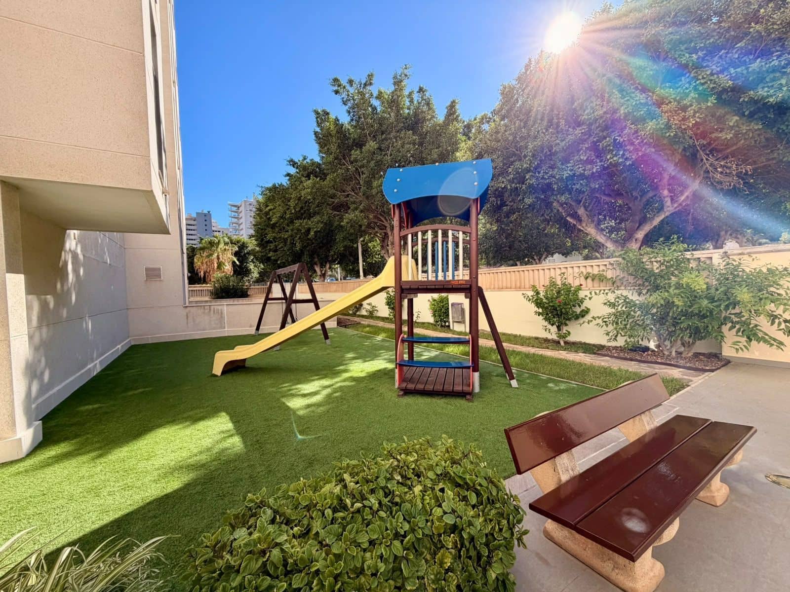 1 Zimmer Apartment zu verkaufen in La Villajoyosa / Vila Joiosa mit Pool - 200.000 € (Ref: 10080507)