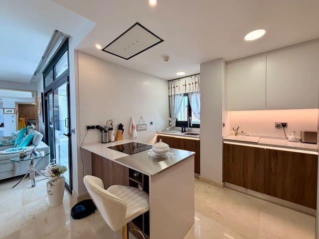 3 Zimmer Apartment zu verkaufen in Playa Poniente, Benidorm mit Pool Garage - 1.150.000 € (Ref: 10088935)