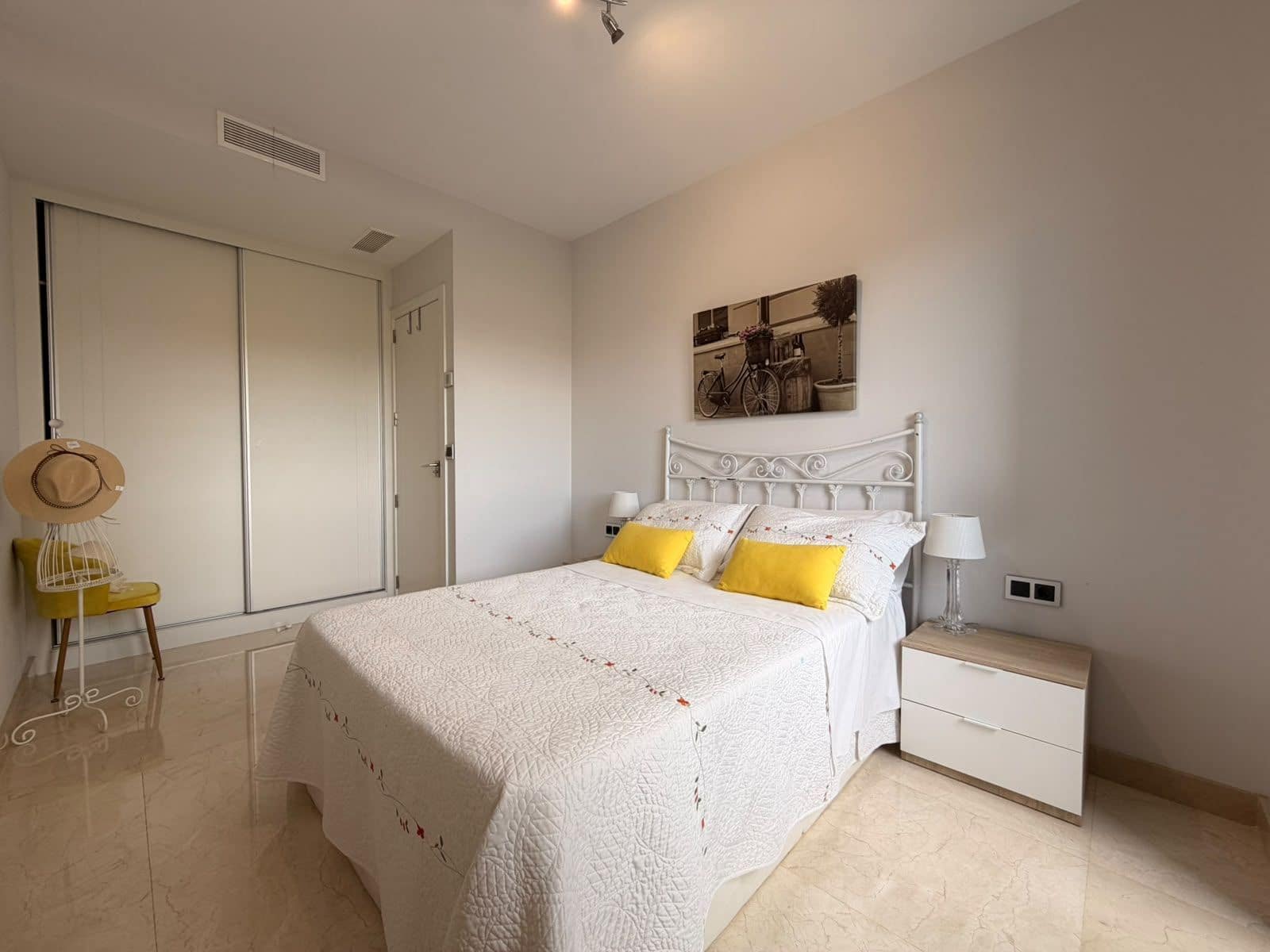 3 Zimmer Apartment zu verkaufen in Benidorm mit Pool Garage - 1.150.000 € (Ref: 10088935)