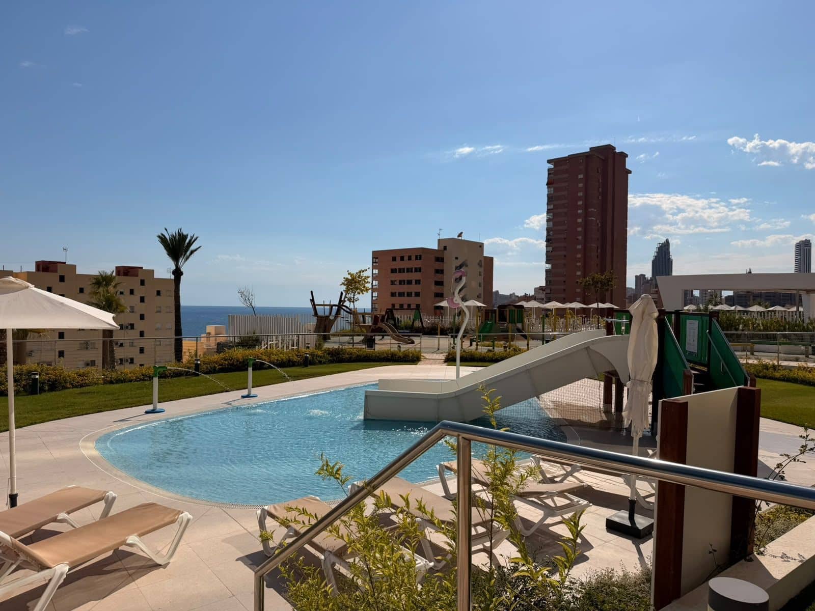 3 Zimmer Apartment zu verkaufen in Benidorm mit Pool Garage - 1.150.000 € (Ref: 10088935)