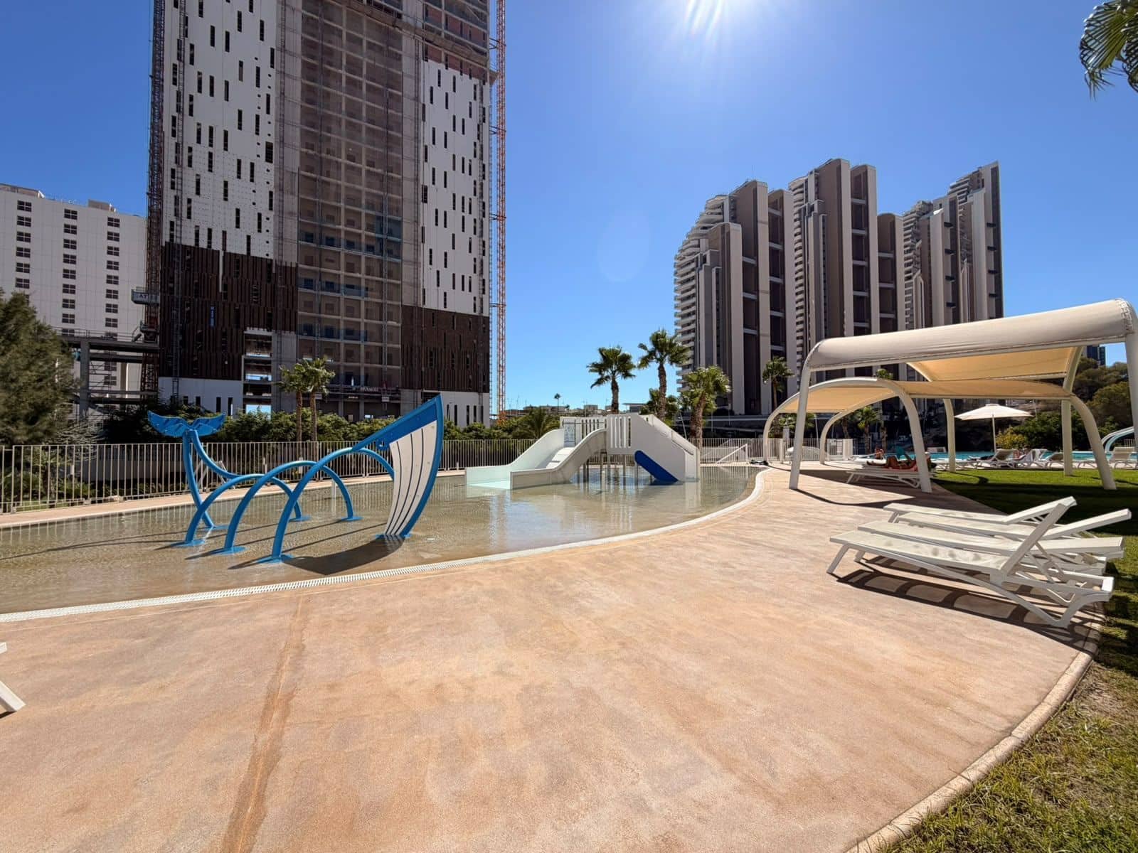 3 Zimmer Apartment zu verkaufen in Benidorm mit Pool Garage - 1.150.000 € (Ref: 10088935)