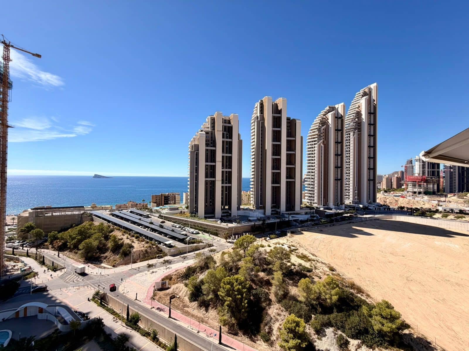 3 Zimmer Apartment zu verkaufen in Benidorm mit Pool Garage - 1.150.000 € (Ref: 10088935)