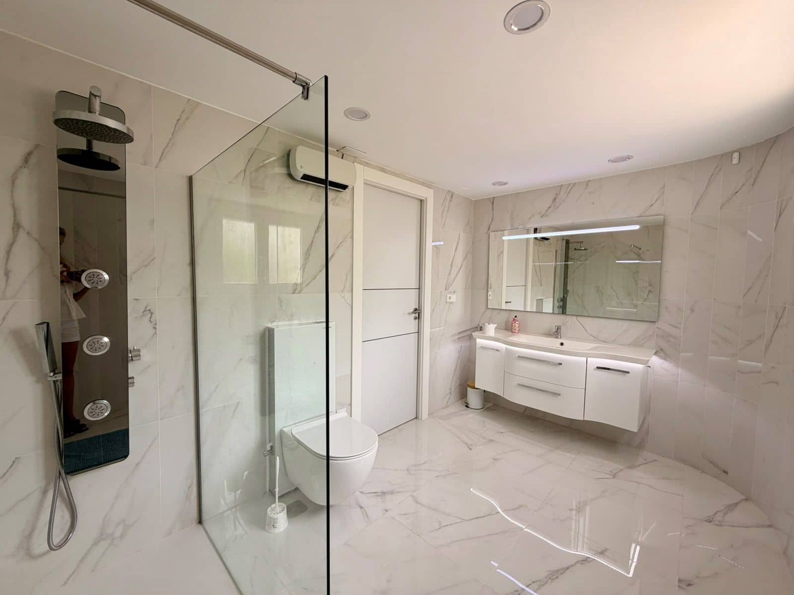 Chalet de 3 habitaciones en Altea en venta con piscina garaje - 1.150.000 € (Ref: 10088936)