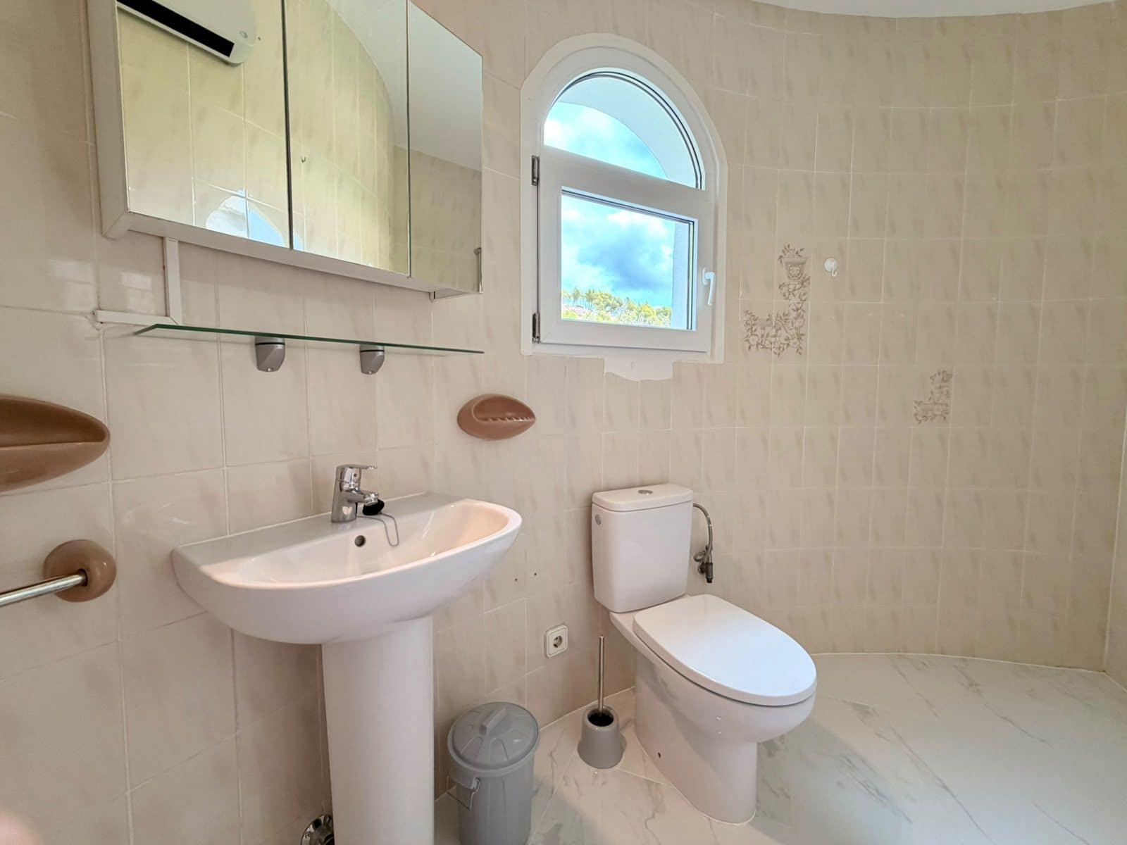 Chalet de 3 habitaciones en Altea en venta con piscina garaje - 1.150.000 € (Ref: 10088936)