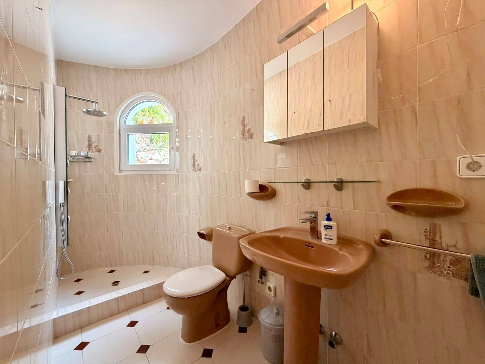 Chalet de 3 habitaciones en Altea en venta con piscina garaje - 1.150.000 € (Ref: 10088936)
