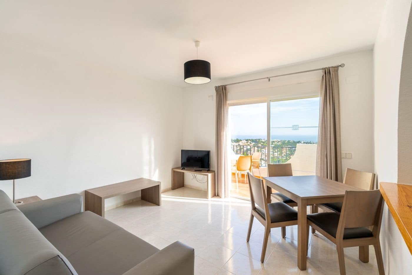 1 soverom Leilighet til salgs i Calpe / Calp med svømmebasseng garasje - € 190 000 (Ref: 10099725)
