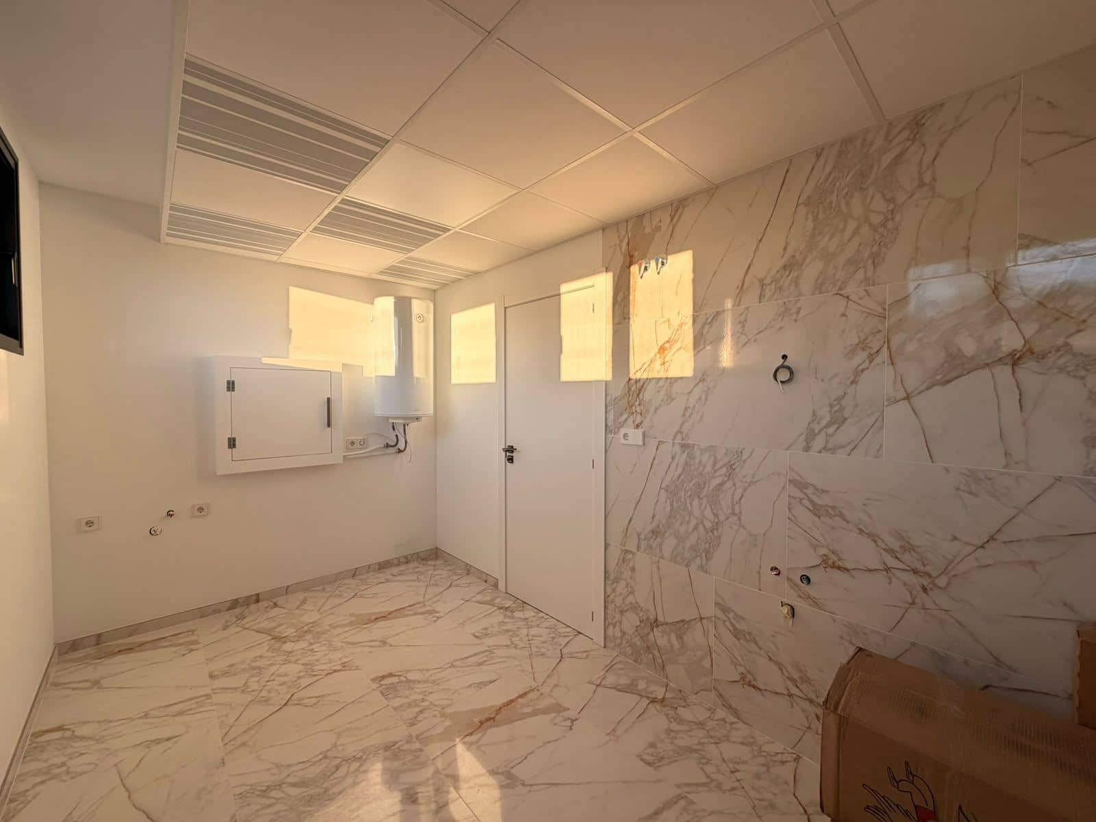 3 sypialnia Willa na sprzedaż w Finestrat z basenem garażem - 970 000 € (Ref: 10111505)