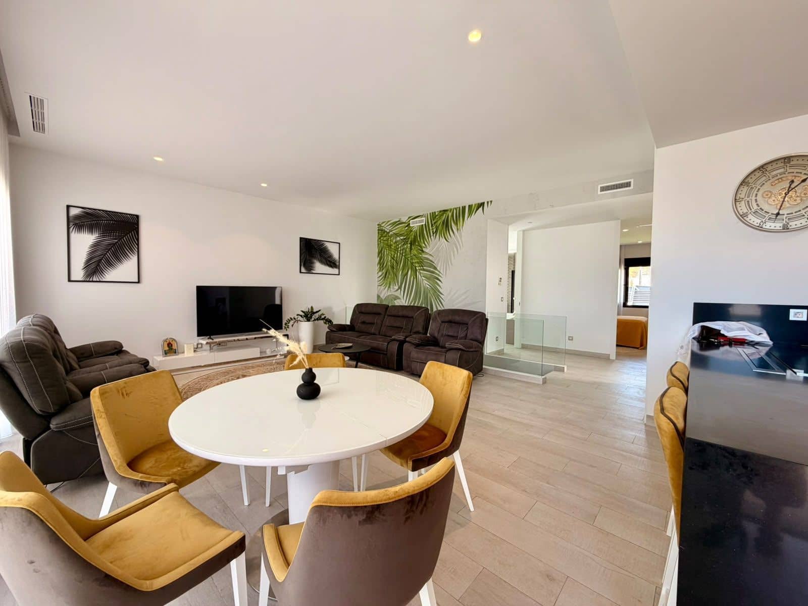 Chalet de 4 habitaciones en Finestrat en venta con piscina garaje - 889.000 € (Ref: 10111506)