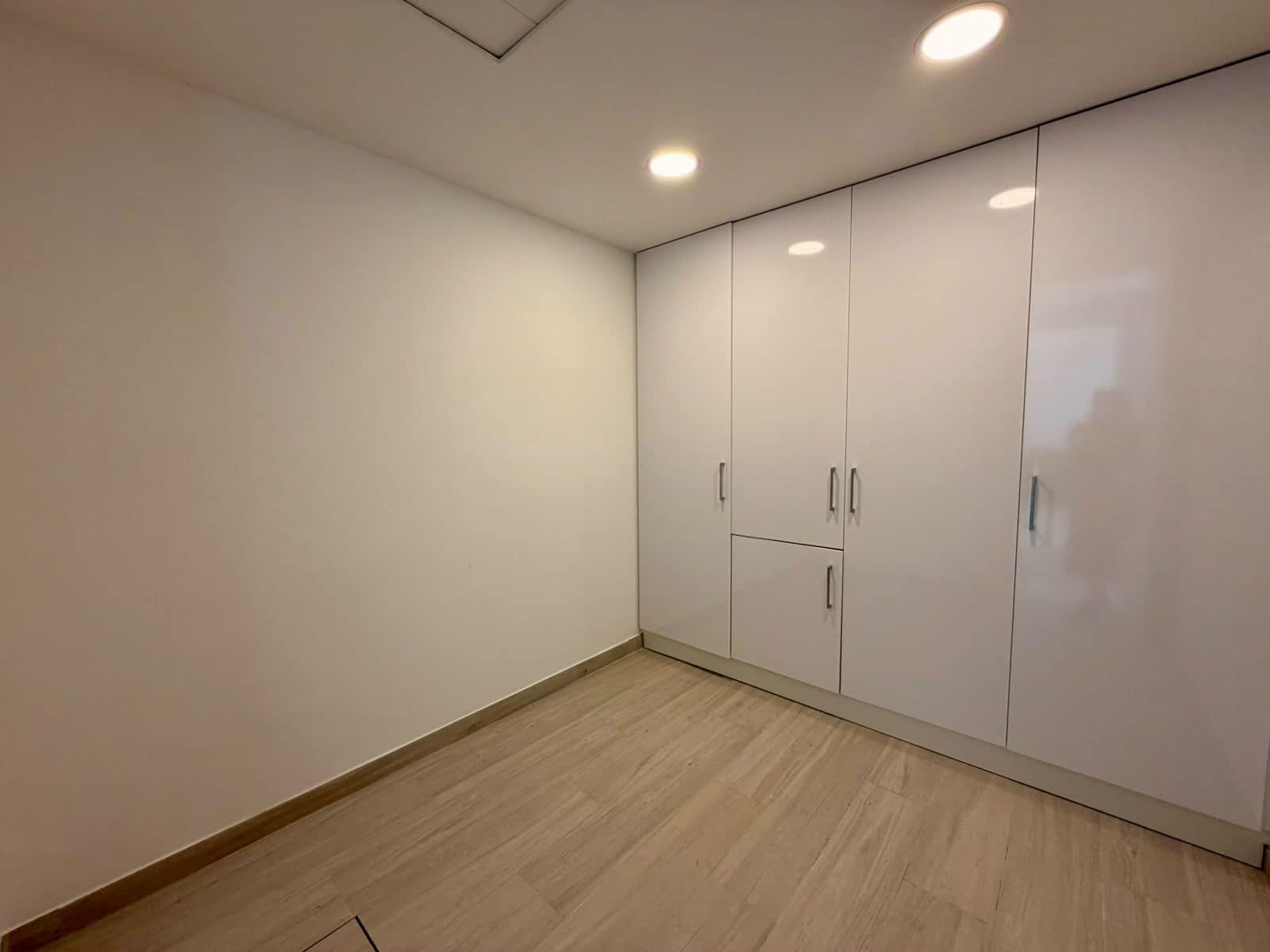 Chalet de 4 habitaciones en Finestrat en venta con piscina garaje - 889.000 € (Ref: 10111506)