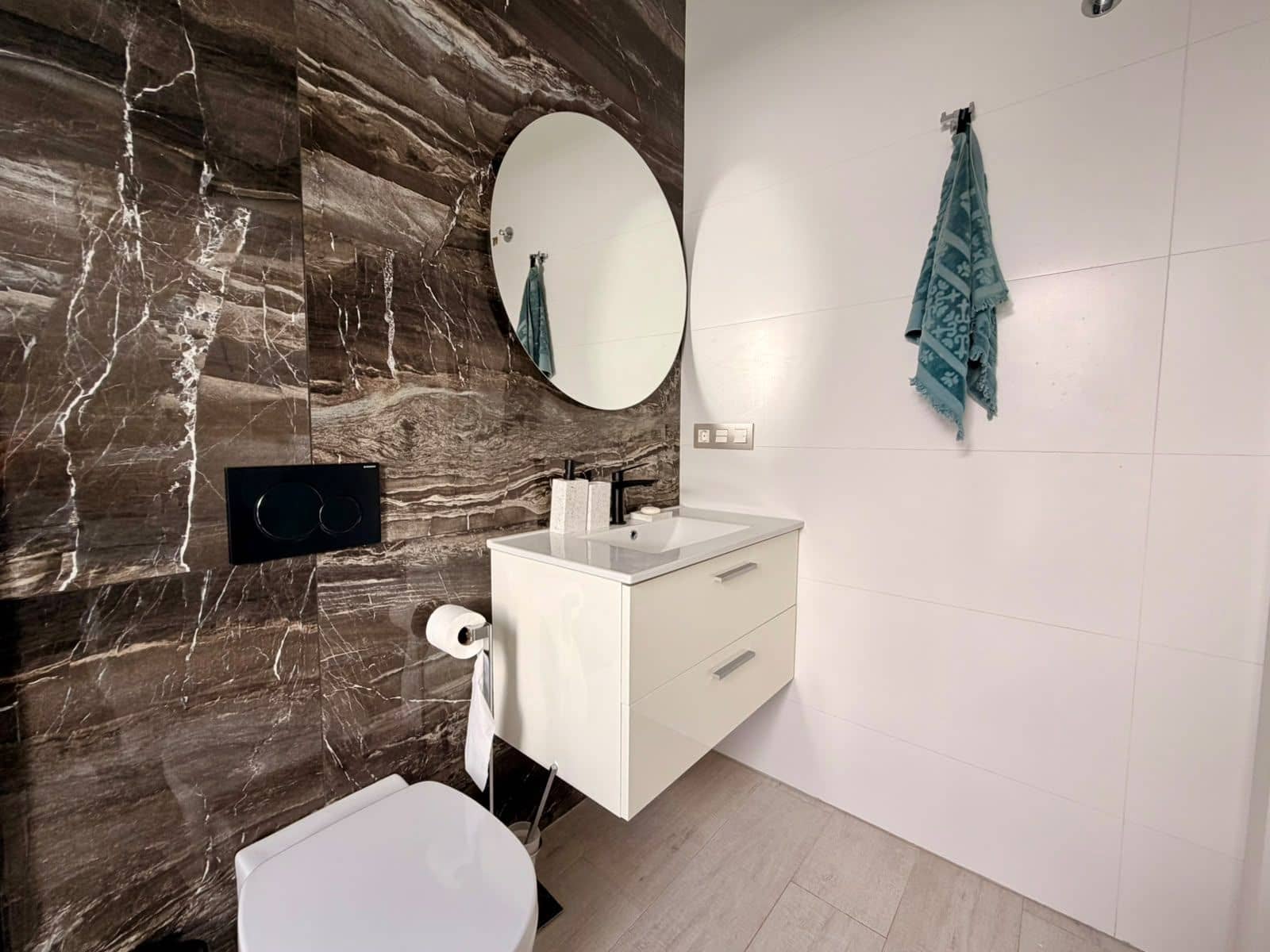 Chalet de 4 habitaciones en Finestrat en venta con piscina garaje - 889.000 € (Ref: 10111506)