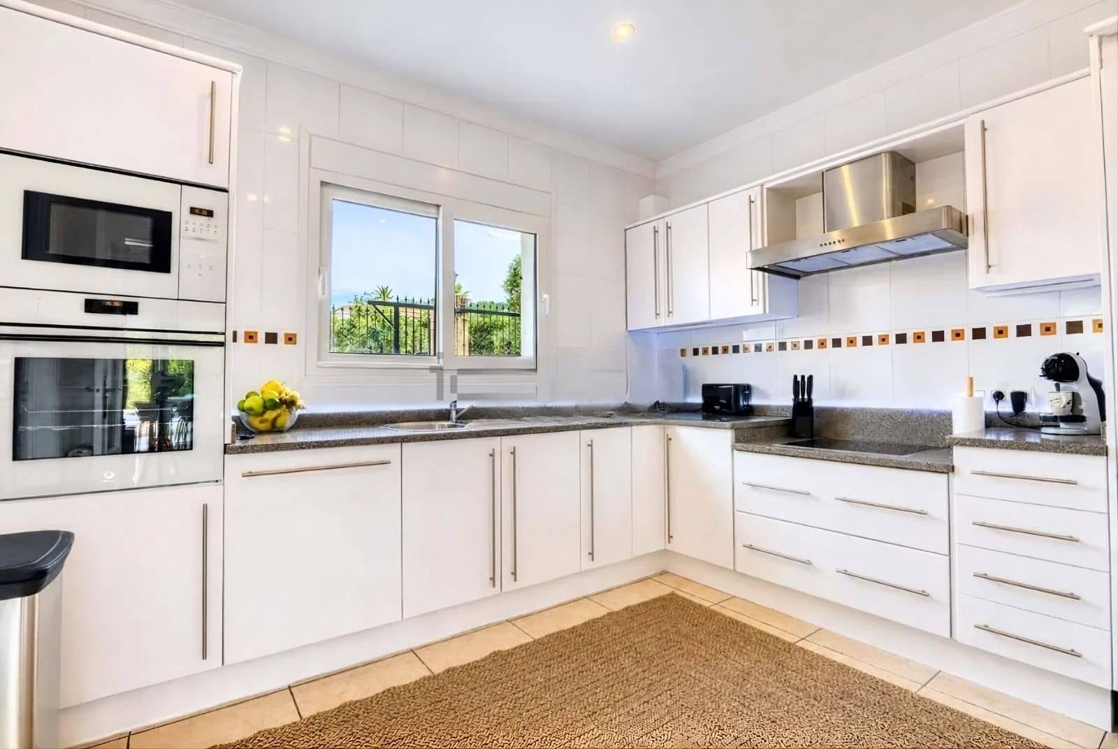 3 soveværelse Villa til salg i Javea / Xabia med swimmingpool garage - € 949.000 (Ref: 10162163)