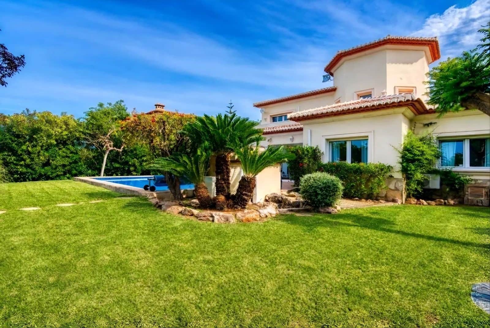 3 soveværelse Villa til salg i Javea / Xabia med swimmingpool garage - € 949.000 (Ref: 10162163)
