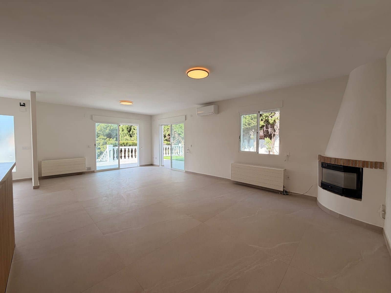 3 soverom Villa til salgs i Alfaz del Pi / L'Alfas del Pi med svømmebasseng garasje - € 649 000 (Ref: 10173346)
