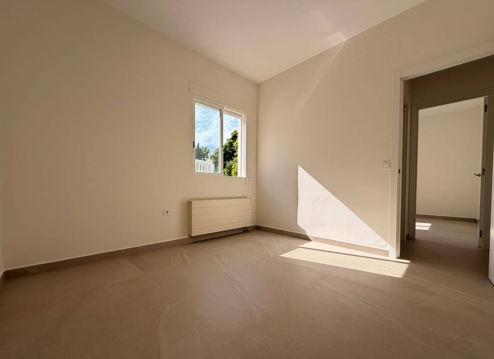 3 soverom Villa til salgs i Alfaz del Pi / L'Alfas del Pi med svømmebasseng garasje - € 649 000 (Ref: 10173346)