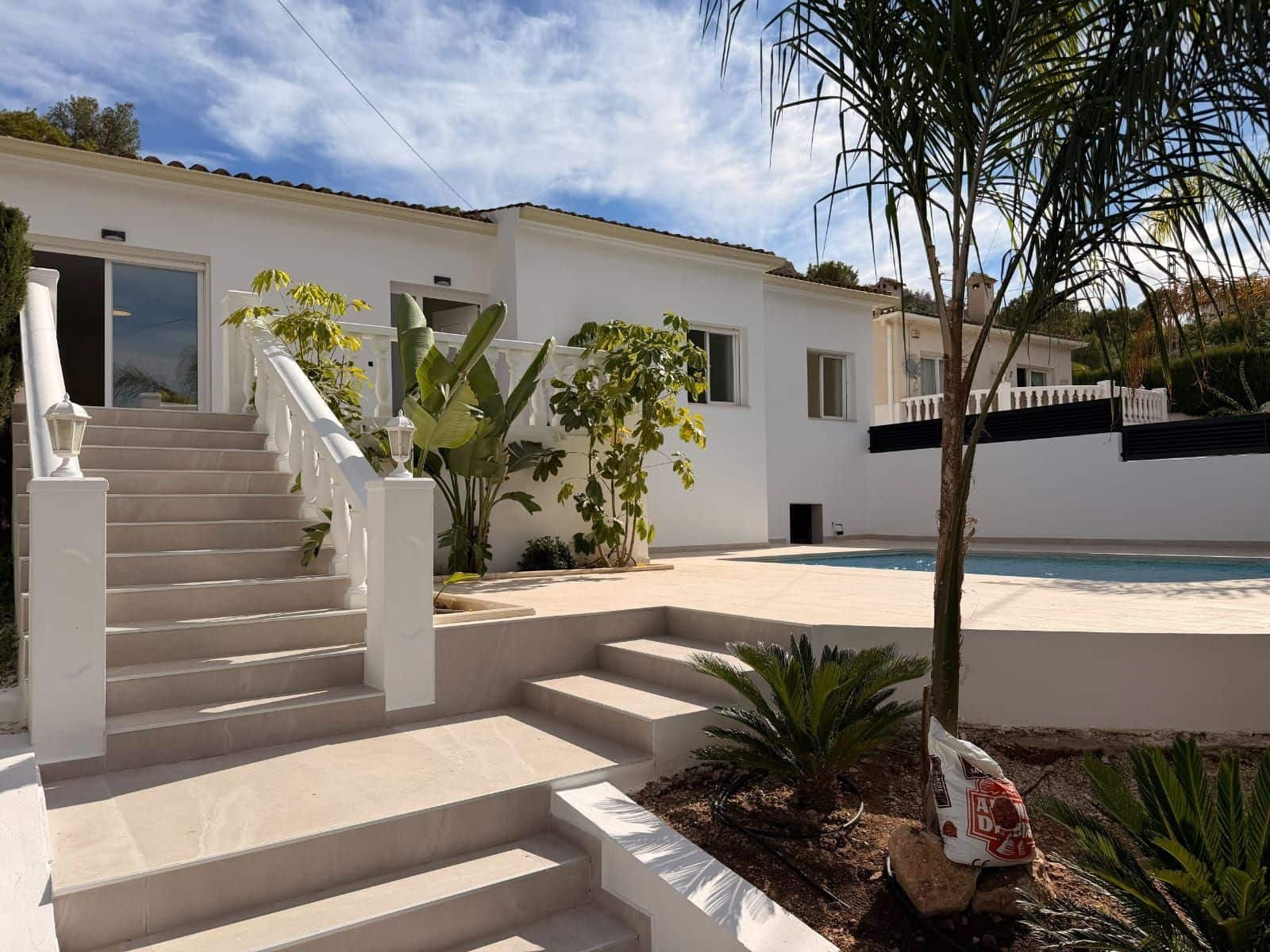 3 soverom Villa til salgs i Alfaz del Pi / L'Alfas del Pi med svømmebasseng garasje - € 649 000 (Ref: 10173346)