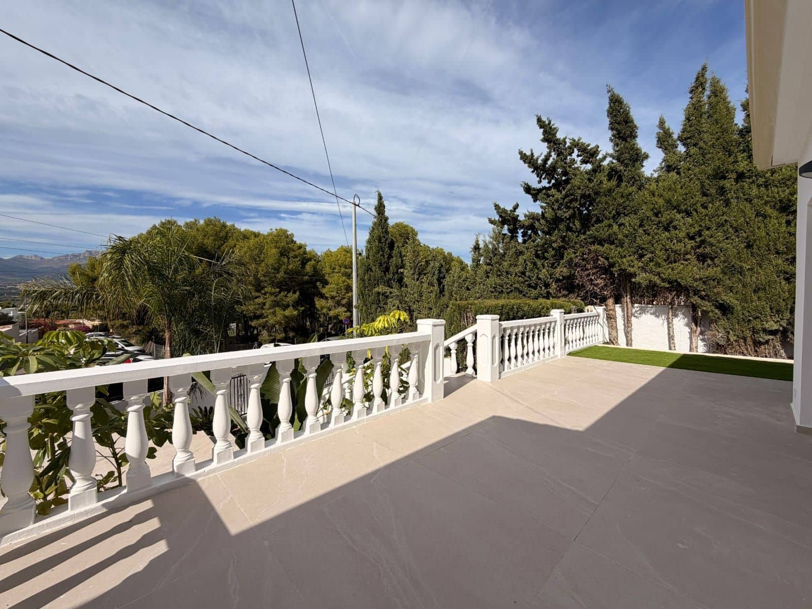 3 soverom Villa til salgs i Alfaz del Pi / L'Alfas del Pi med svømmebasseng garasje - € 649 000 (Ref: 10173346)