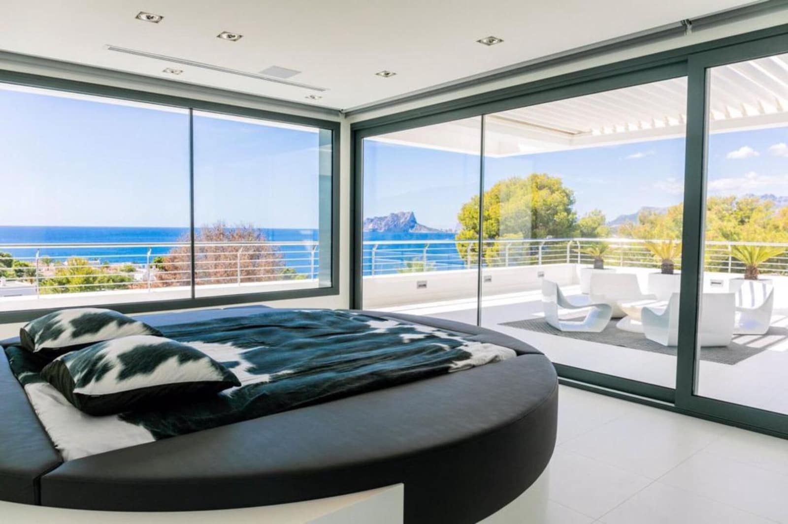 7 soveværelse Villa til salg i Moraira med swimmingpool garage - € 3.999.999 (Ref: 10173347)