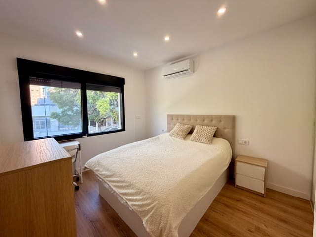 3 sovrum Semi-fristående Villa till salu i Playa Poniente, Benidorm med pool garage - 550 000 € (Ref: 10184305)