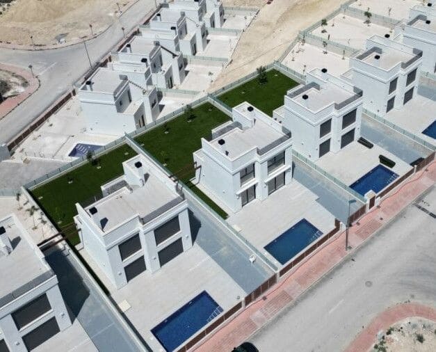 3 chambre Villa/Maison à vendre à El Campello avec piscine garage - 450 000 € (Ref: 7625818)