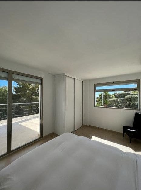 5 slaapkamer Villa te koop in Altea met zwembad garage - € 1.100.000 (Ref: 7630803)