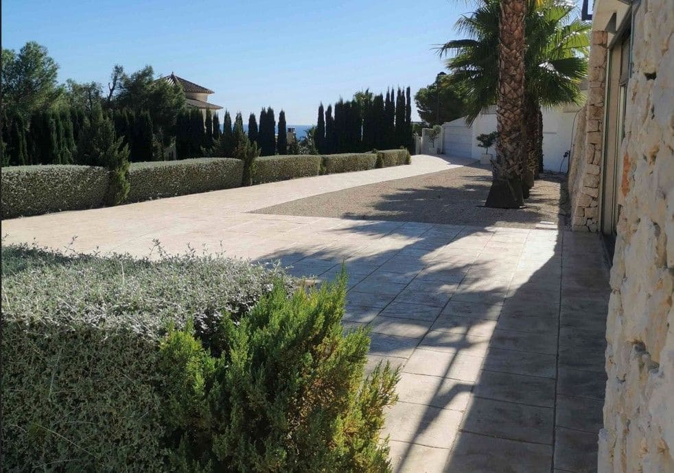 5 slaapkamer Villa te koop in Altea met zwembad garage - € 1.100.000 (Ref: 7630803)