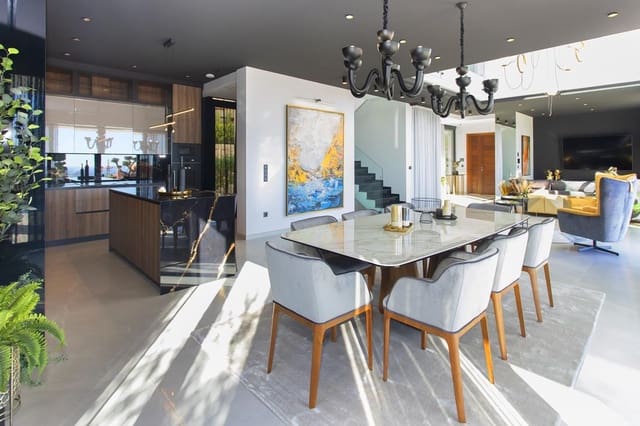 8 soverom Villa til salgs i Finestrat med svømmebasseng garasje - € 3 950 000 (Ref: 7734546)