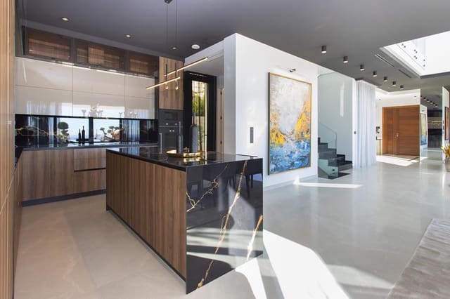 8 soverom Villa til salgs i Finestrat med svømmebasseng garasje - € 3 950 000 (Ref: 7734546)