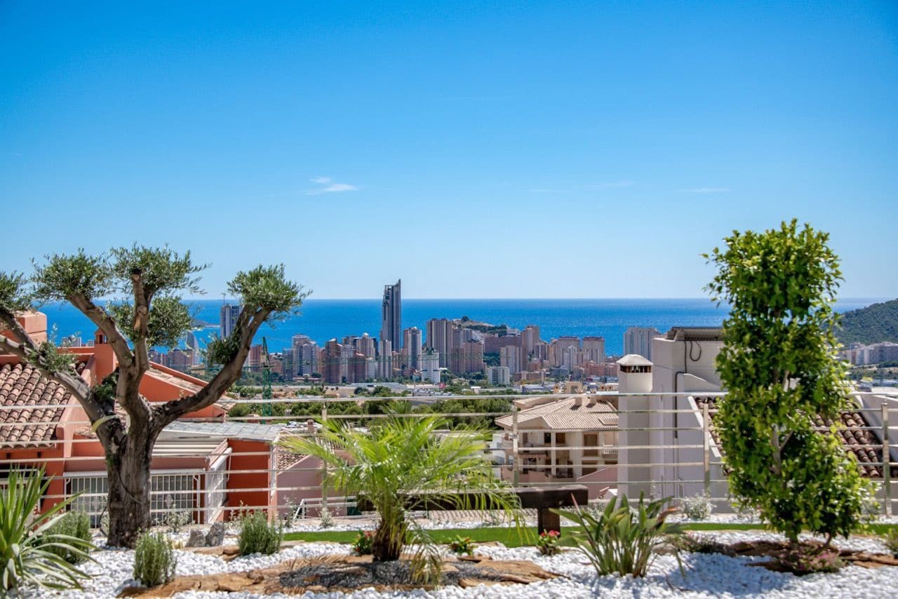 8 soveværelse Villa til salg i Benidorm med swimmingpool garage - € 3.950.000 (Ref: 7743212)