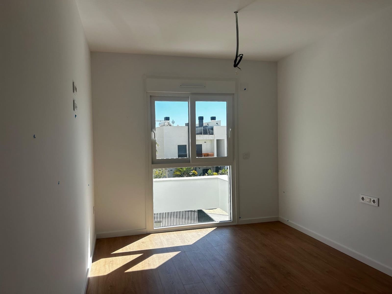 4 sypialnia Willa na sprzedaż w Finestrat z basenem garażem - 555 000 € (Ref: 7751375)