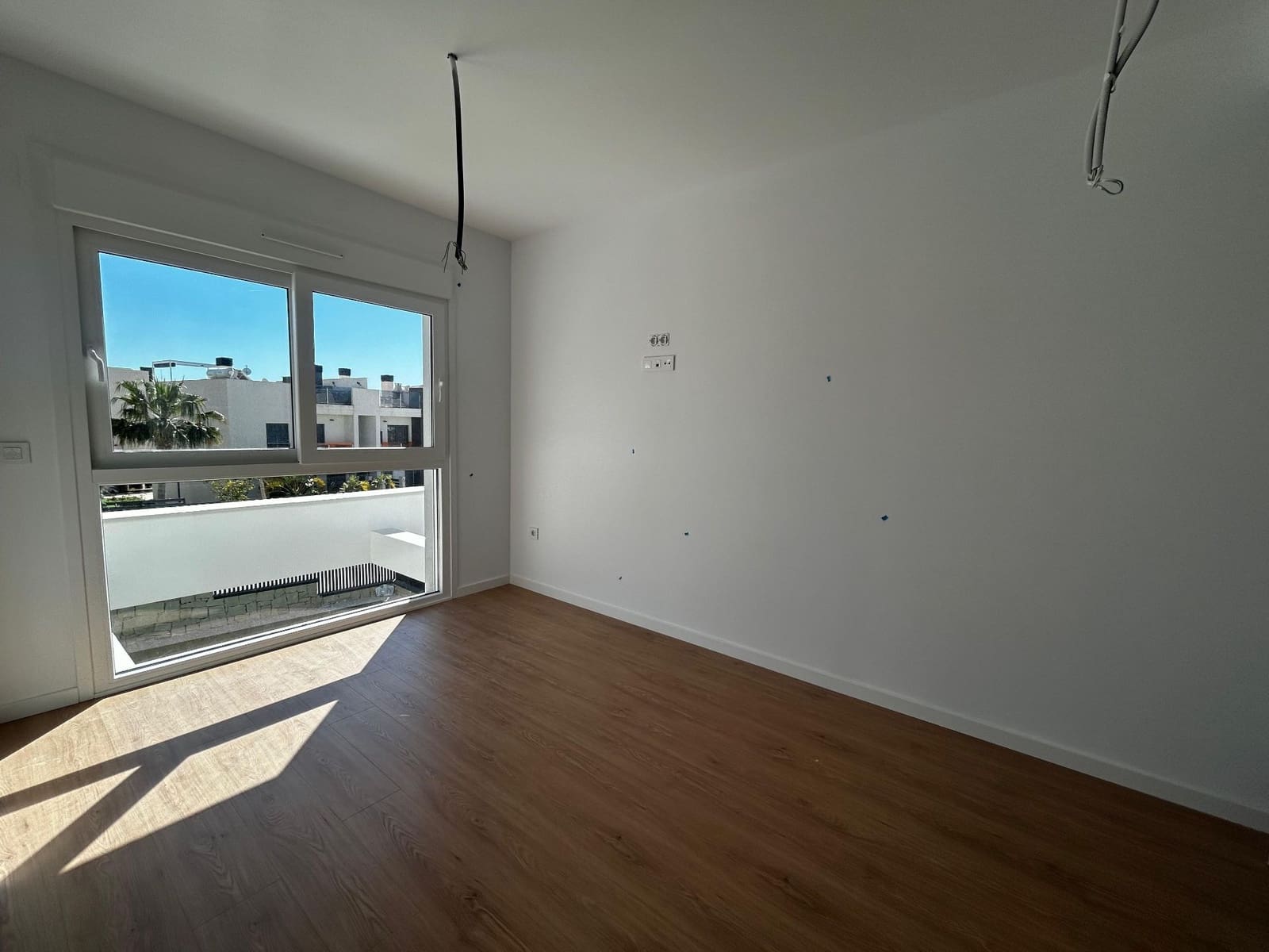 4 sypialnia Willa na sprzedaż w Finestrat z basenem garażem - 555 000 € (Ref: 7751375)