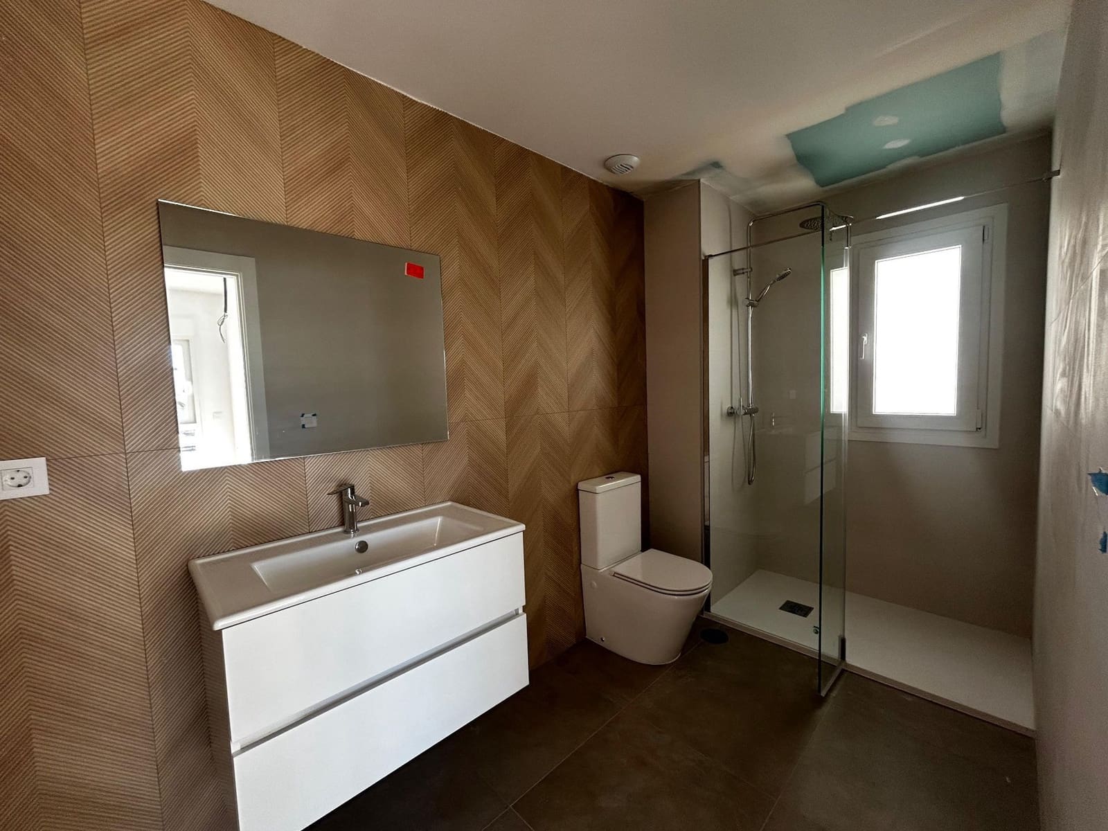 4 sypialnia Willa na sprzedaż w Finestrat z basenem garażem - 555 000 € (Ref: 7751375)