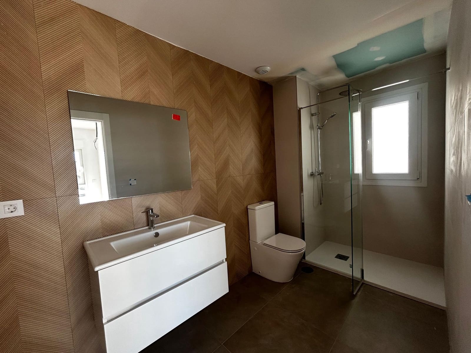 4 sypialnia Willa na sprzedaż w Finestrat z basenem garażem - 555 000 € (Ref: 7751375)