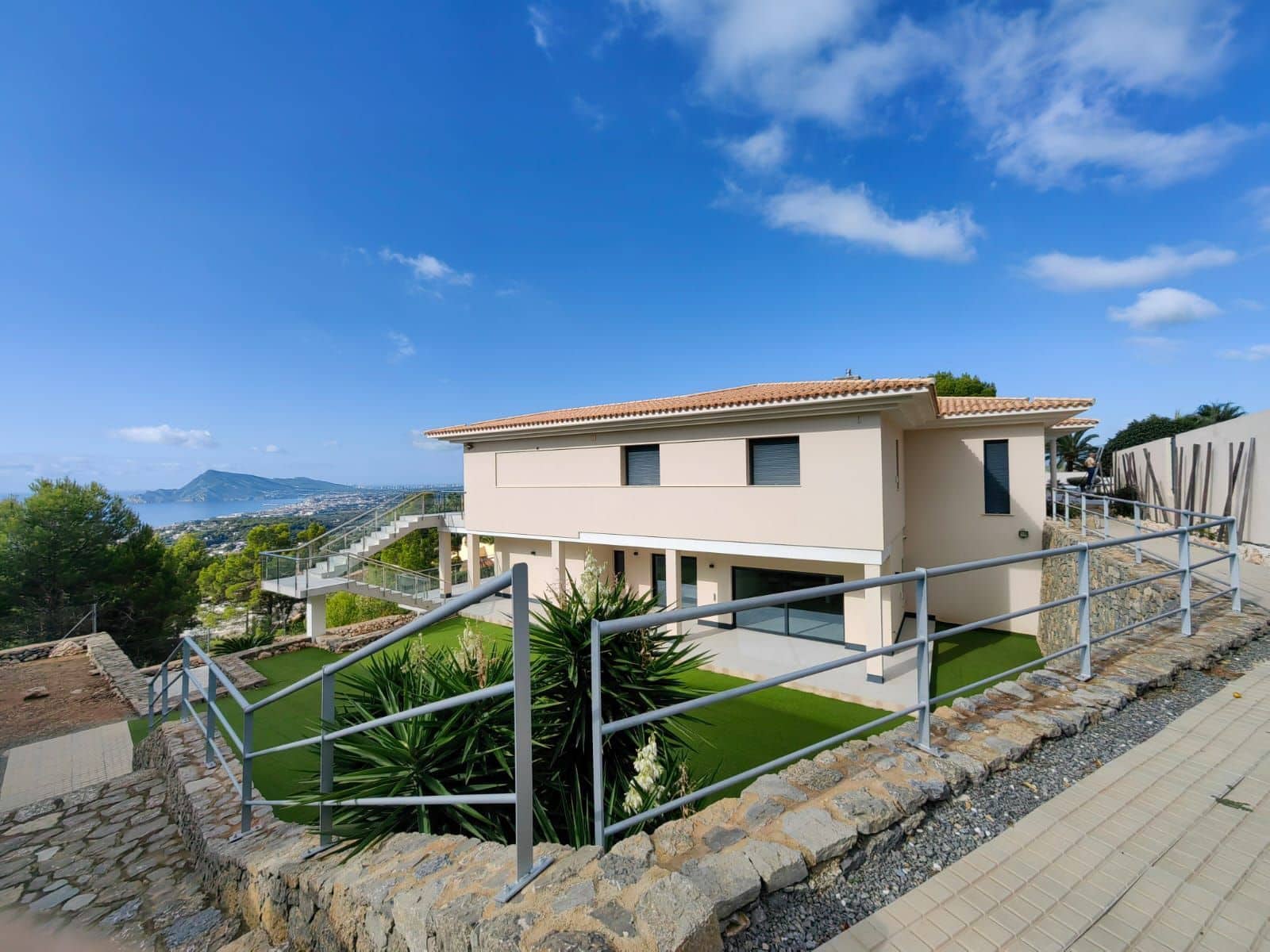 5 soveværelse Villa til salg i Altea med swimmingpool garage - € 3.500.000 (Ref: 7797561)