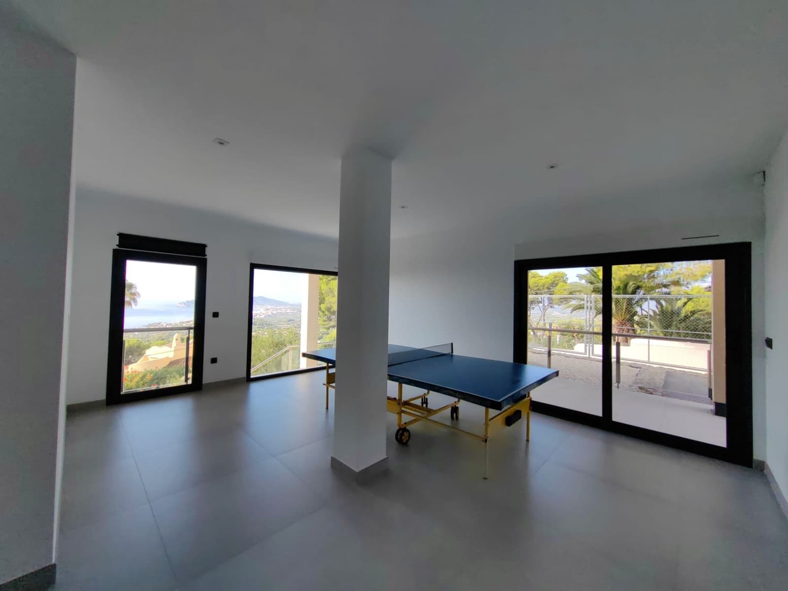 5 soveværelse Villa til salg i Altea med swimmingpool garage - € 3.500.000 (Ref: 7797561)