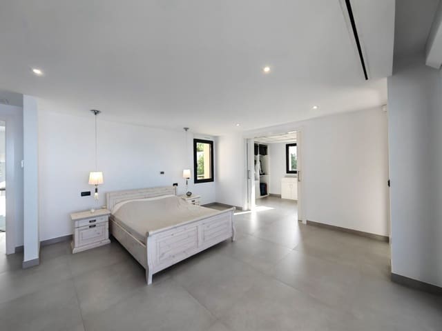 5 soveværelse Villa til salg i Altea med swimmingpool garage - € 3.500.000 (Ref: 7797561)