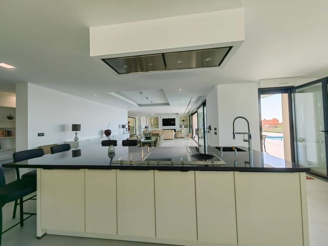 5 soveværelse Villa til salg i Altea med swimmingpool garage - € 3.500.000 (Ref: 7797561)