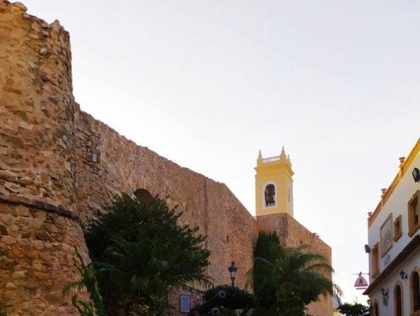 4 sypialnia Willa na sprzedaż w Calpe / Calp z basenem garażem - 1 895 000 € (Ref: 7802688)