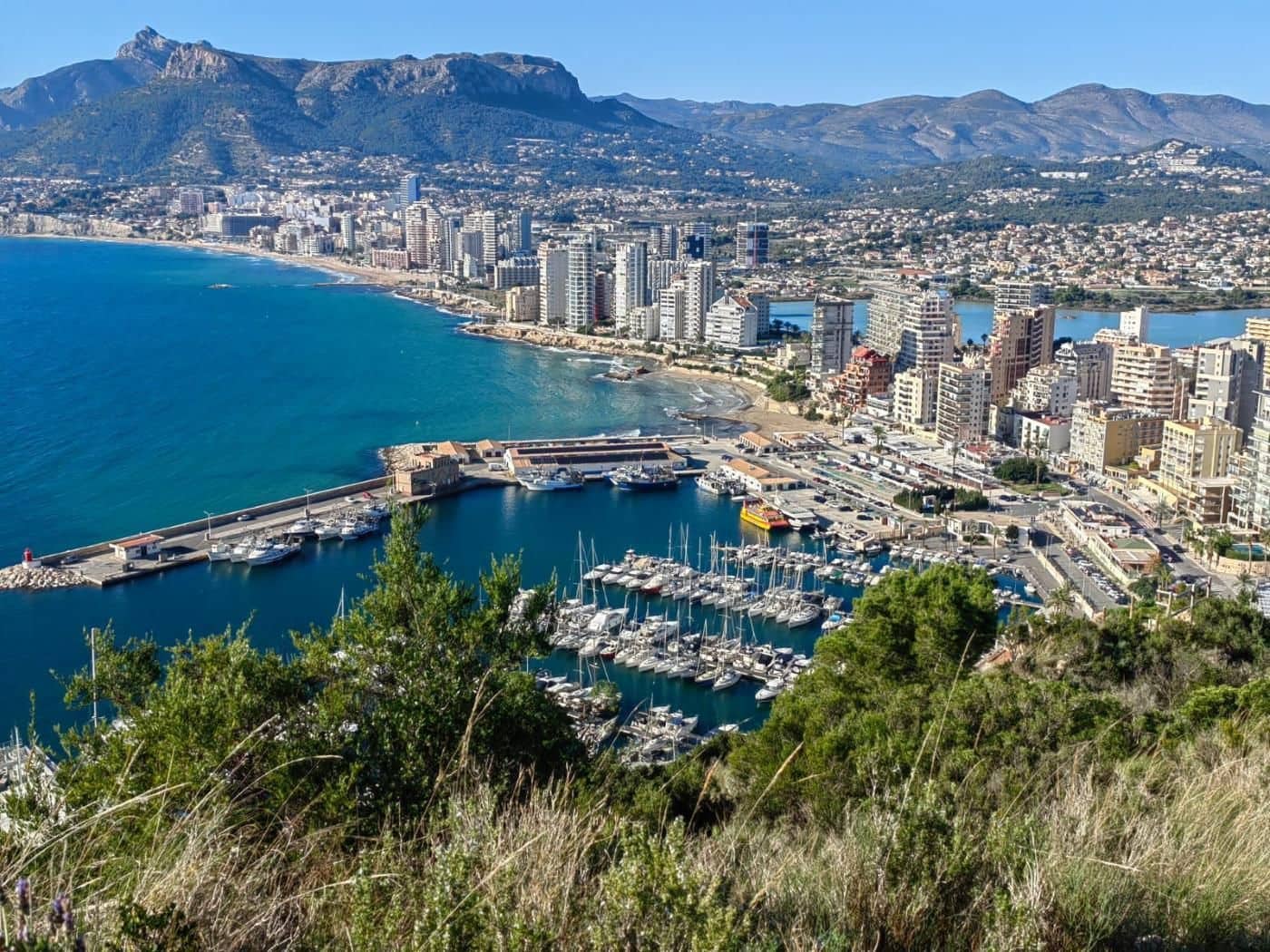 4 sypialnia Willa na sprzedaż w Calpe / Calp z basenem garażem - 1 895 000 € (Ref: 7802688)