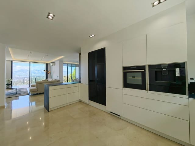 4 quarto Moradia para venda em Altea com piscina garagem - 2 450 000 € (Ref: 7809388)