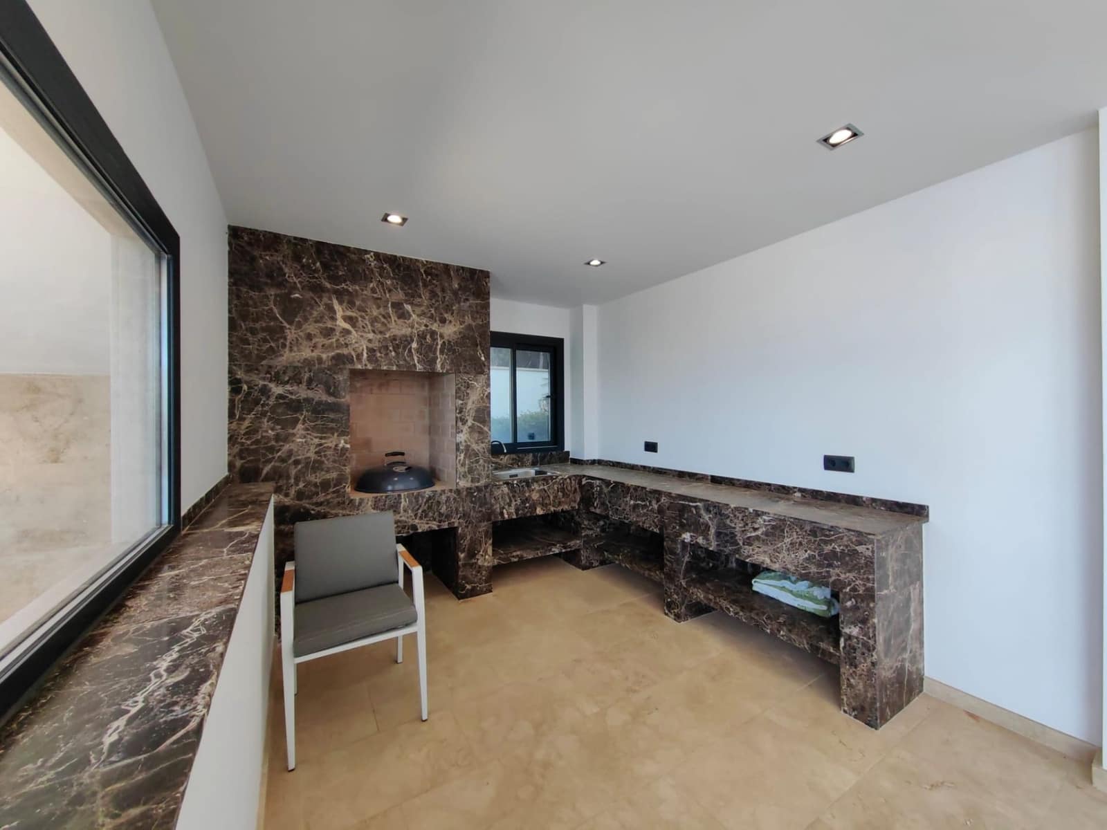 4 soveværelse Villa til salg i Altea med swimmingpool garage - € 2.450.000 (Ref: 7809388)