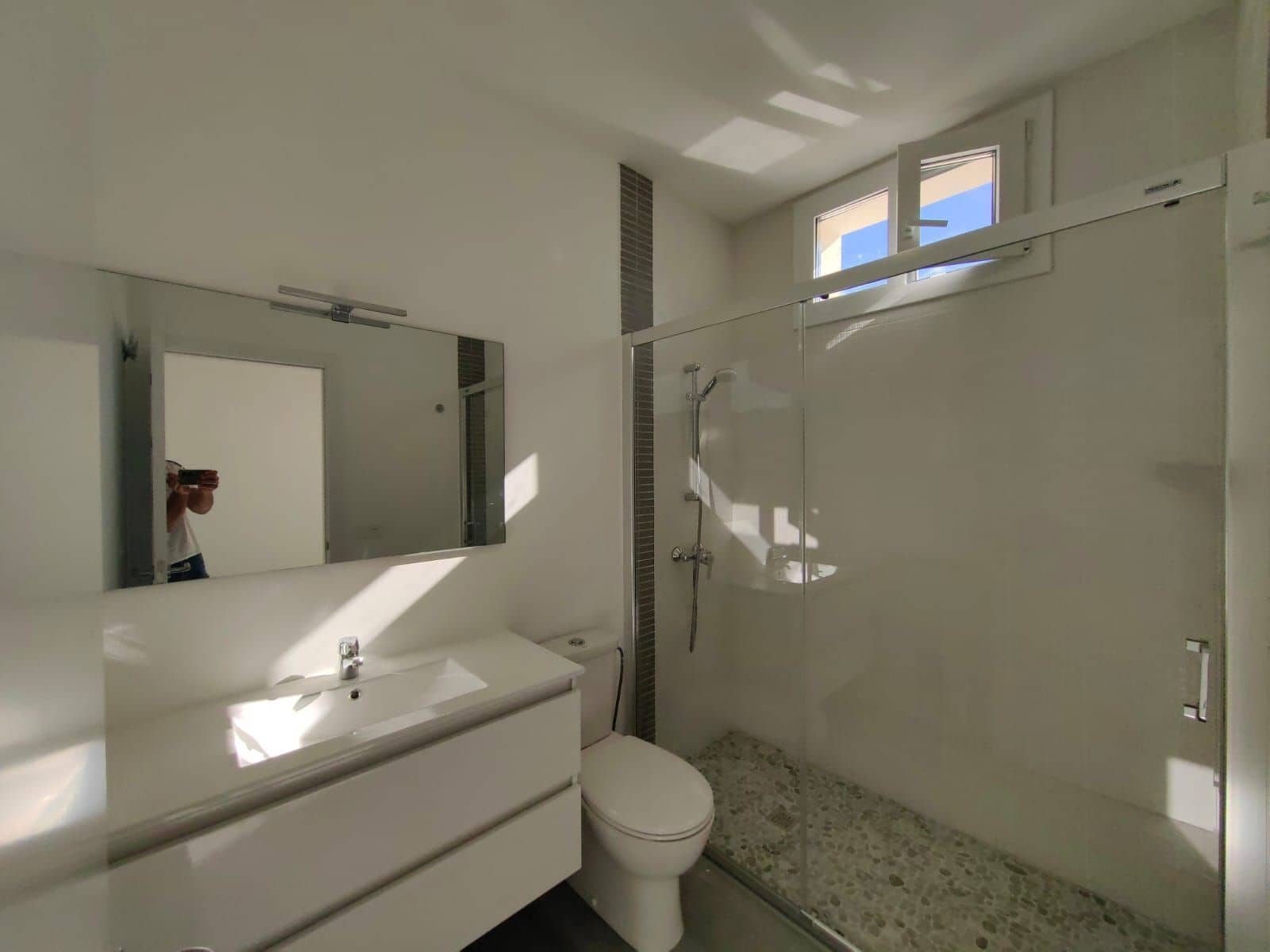 4 bedroom Apartment for rent in Alfaz del Pi / L'Alfas del Pi with pool garage - € 2,100 (Ref: 7849367)